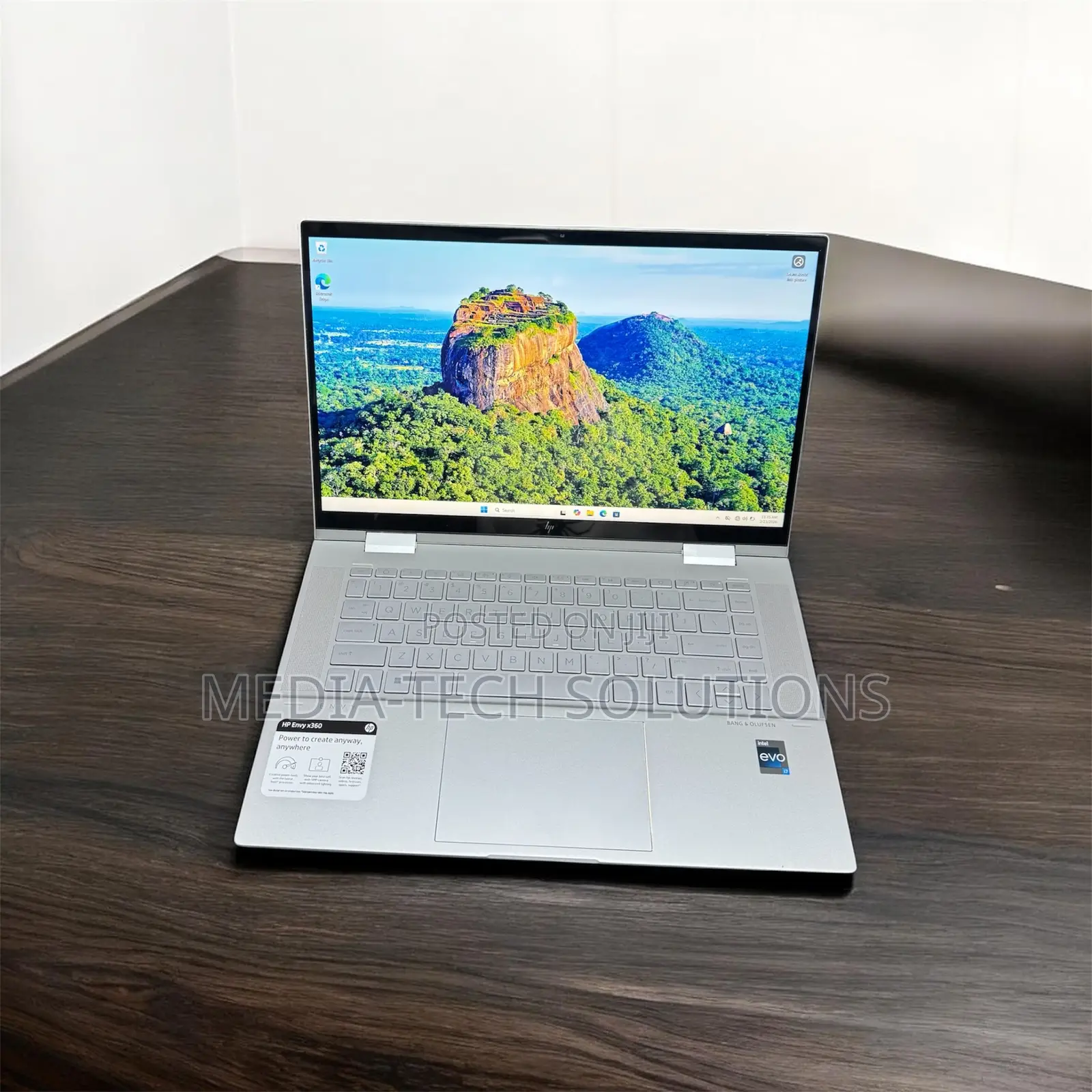 Laptop HP Envy X360 16GB Intel SSD 512GB