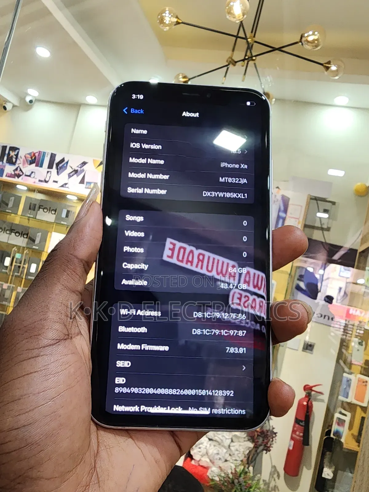 Apple iPhone XR 64 GB White