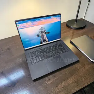 Laptop Asus ROG Zephyrus M16 GU603HR 24GB Intel Core i9 SSD 4T