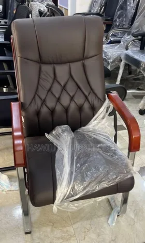 Strong Leather Visitor's Chair