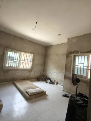 3bdrm House in Comm 25, Tema Metropolitan for sale