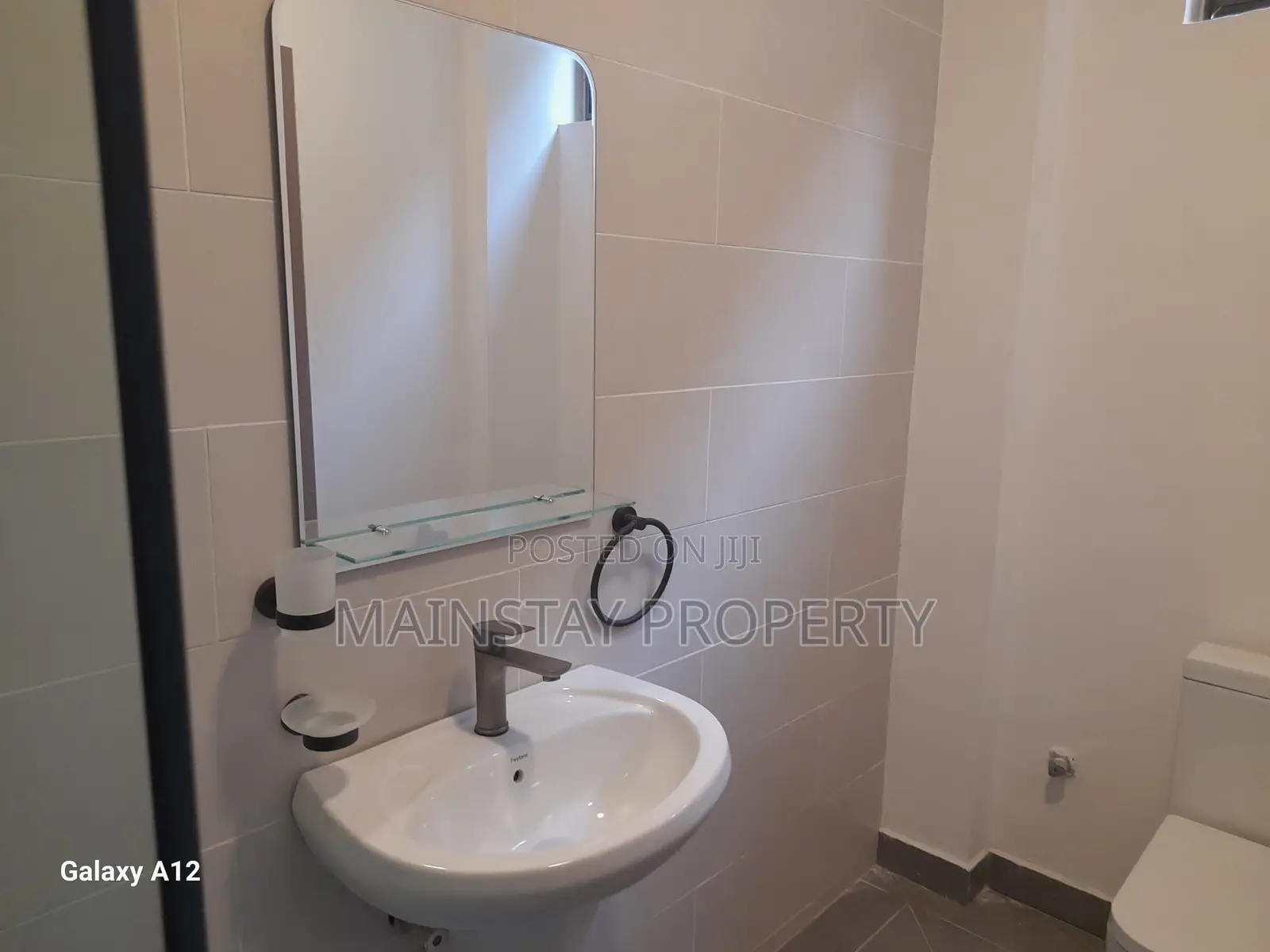 1bdrm Apartment in Mainstay Estates, Airport Residential Area for rent
