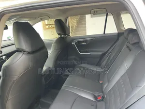 Toyota Rav-4 Hybrid Suv Available for Rentals Book Now!