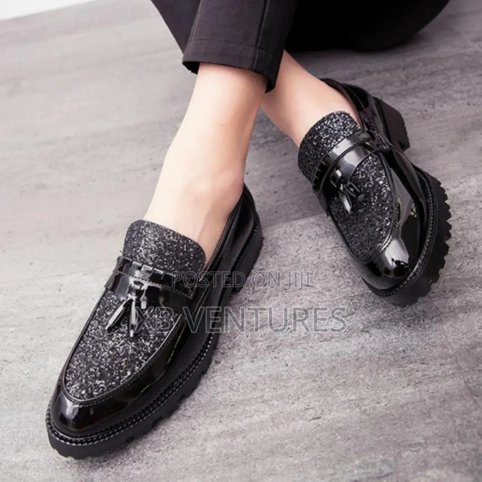 Classic Formal Golden Shoe
