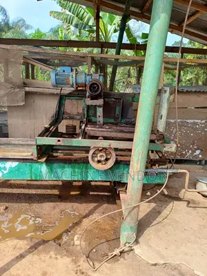 Bush Saw Mill Machine