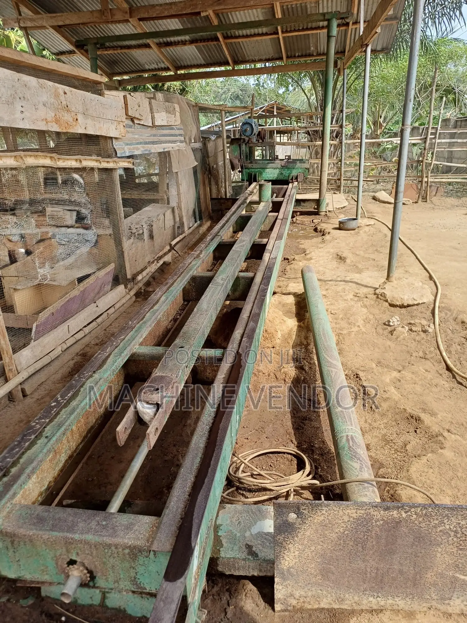 Bush Saw Mill Machine