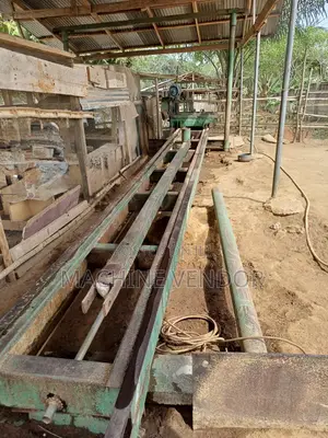 Bush Saw Mill Machine