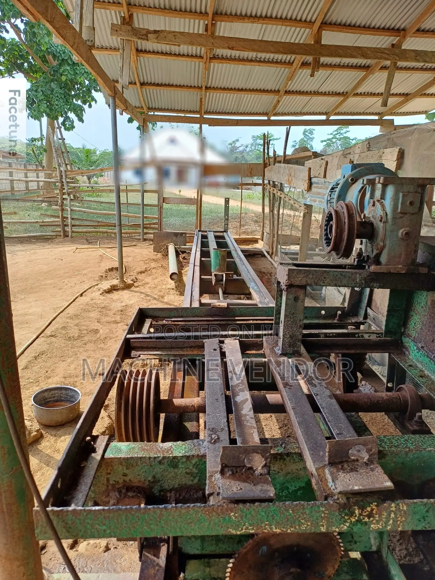 Bush Saw Mill Machine