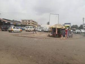 Land 4sale Kumasi -Oforikrom Junction