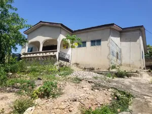 Furnished 4bdrm House in Eden Heights, Accra Metropolitan for sale