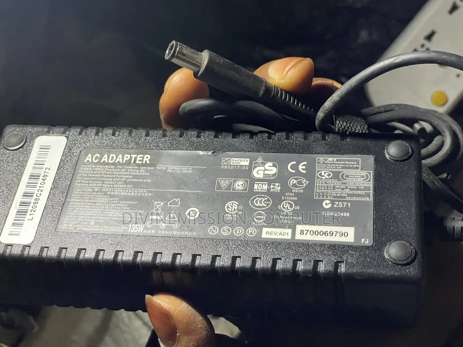 Hp Charger/Adapter Big Pin Uk  Used 135w.19.5v~6.9a