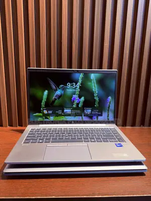 Laptop HP ZBook Firefly G8 16GB Intel Core i7 SSD 512GB