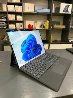 New Microsoft Surface Pro X 16GB Qualcomm Snapdragon X Plus SSD 512GB