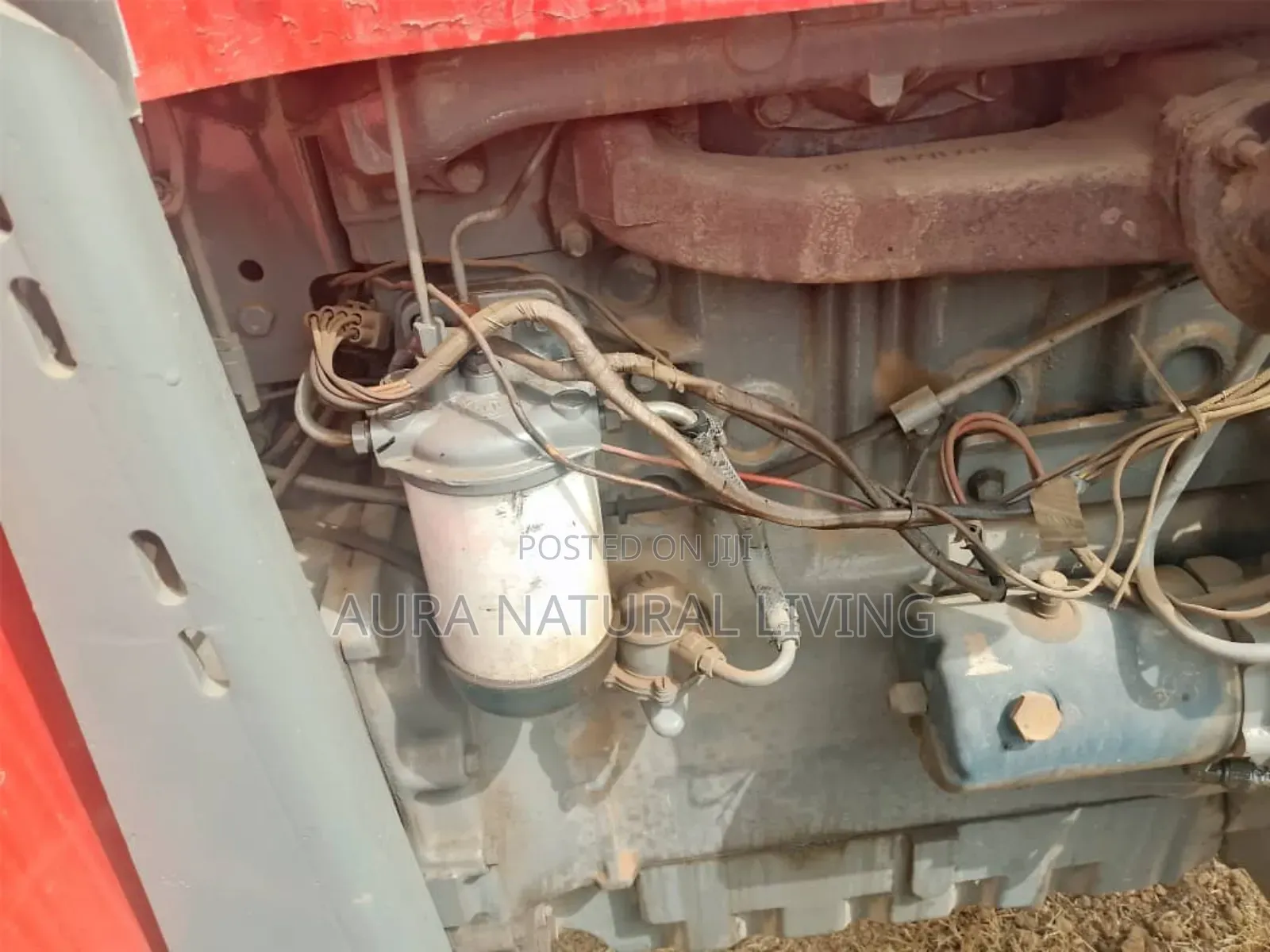 2014 Tractor 265