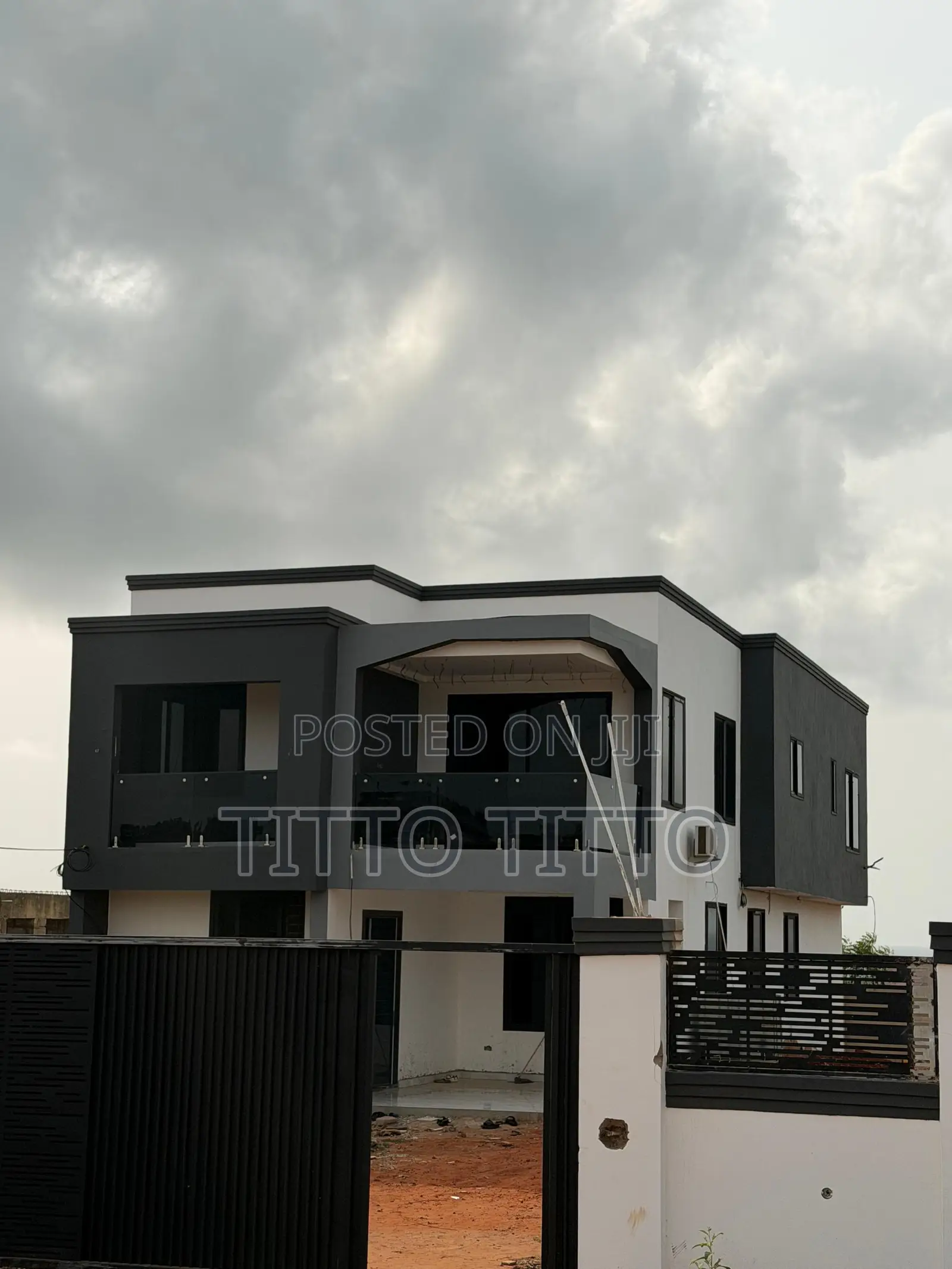 4bdrm Duplex in Prampram for sale