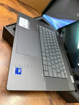 New Laptop HP OmniBook 5 Flip 16GB Intel Core Ultra 9 SSD 1T