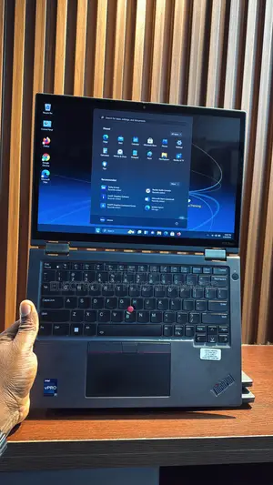 Laptop Lenovo Thinkpad x13 Yoga 32GB Intel Core i7 SSD 512GB