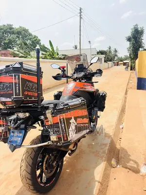 KTM 2020 Orange