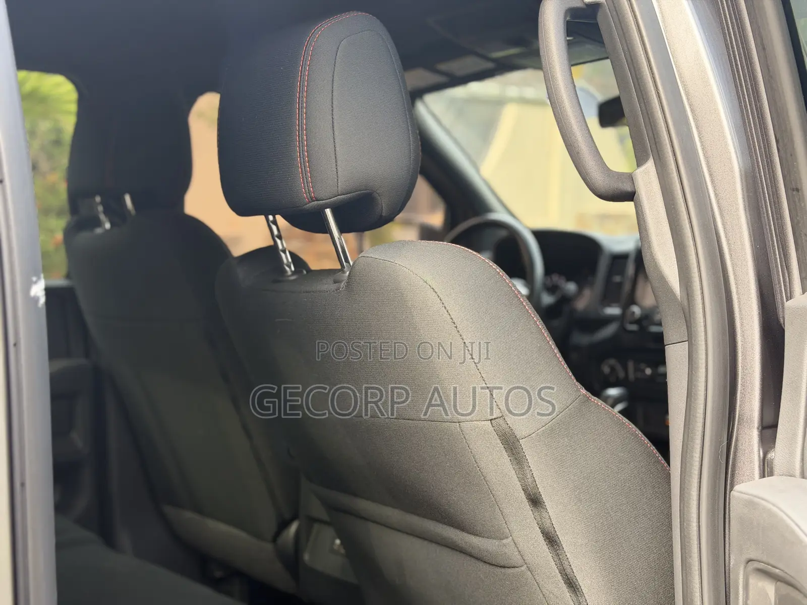 Nissan Frontier PRO-4X 2022 Gray