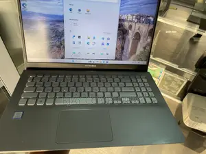 Laptop Asus VivoBook X540SA 8GB Intel Core i3 SSD 256GB