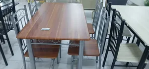 4 Capacity Dinning Set