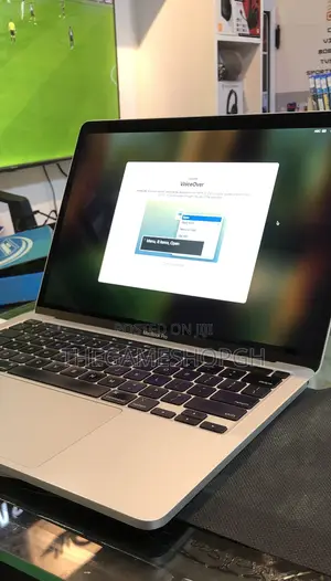 Laptop Apple MacBook Pro 2020 16GB Apple M1 Pro SSD 512GB