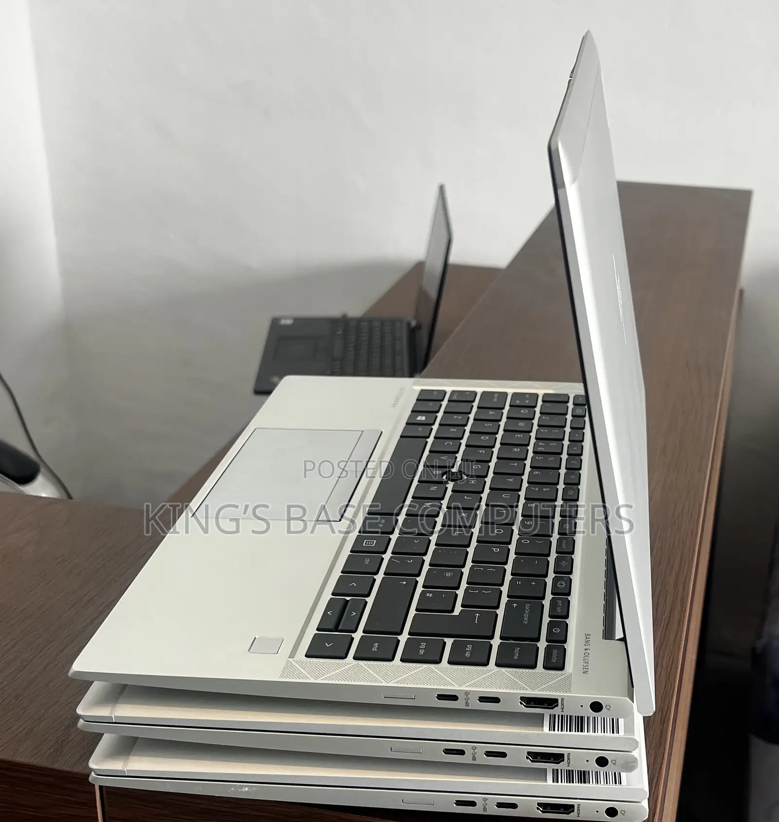Laptop HP EliteBook 845 G8 16GB AMD Ryzen 5 SSD 256GB