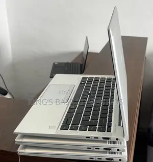 Laptop HP EliteBook 845 G8 16GB AMD Ryzen 5 SSD 256GB