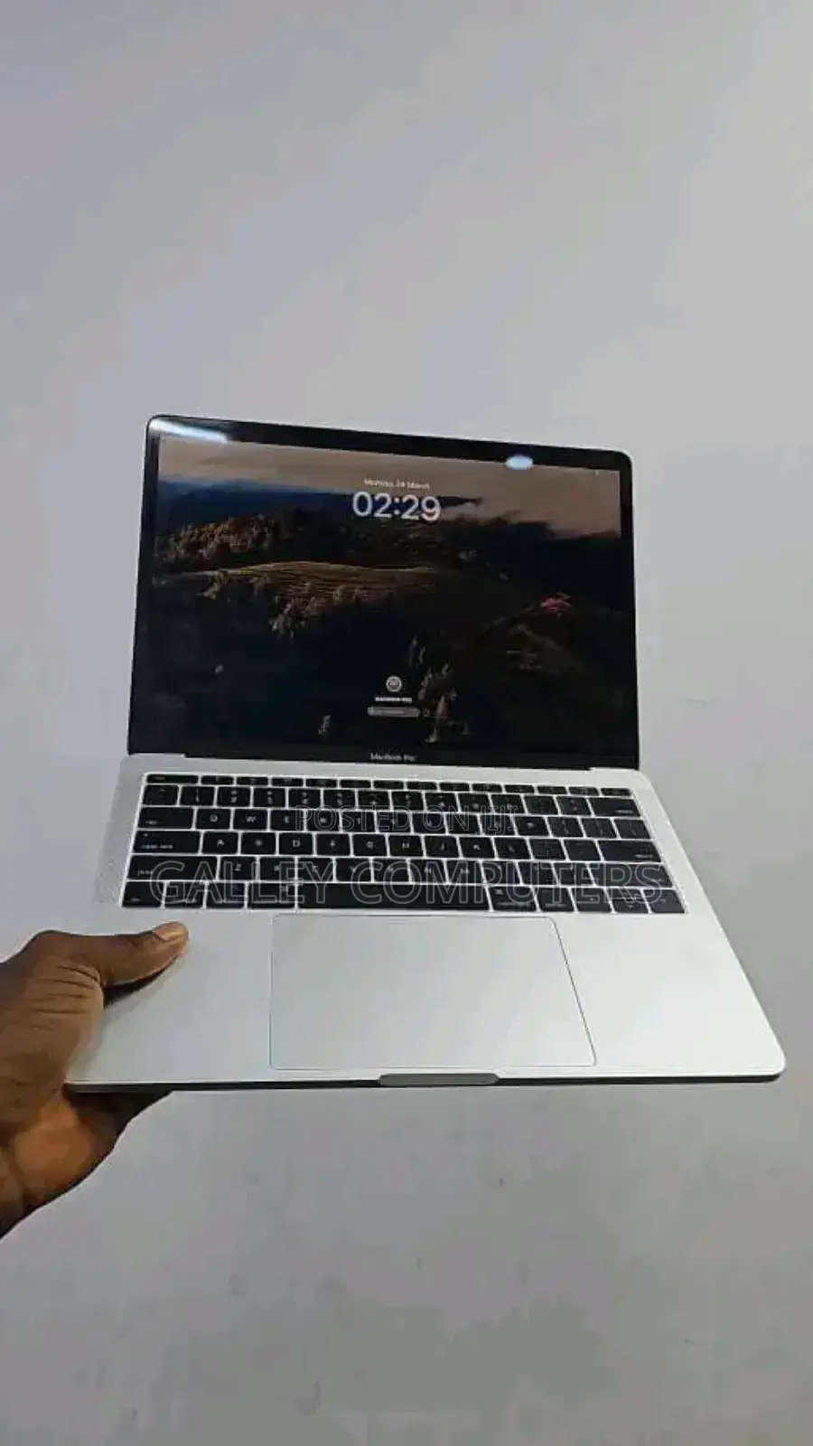 Laptop Apple MacBook Pro 16GB Intel Core i5 SSD 512GB