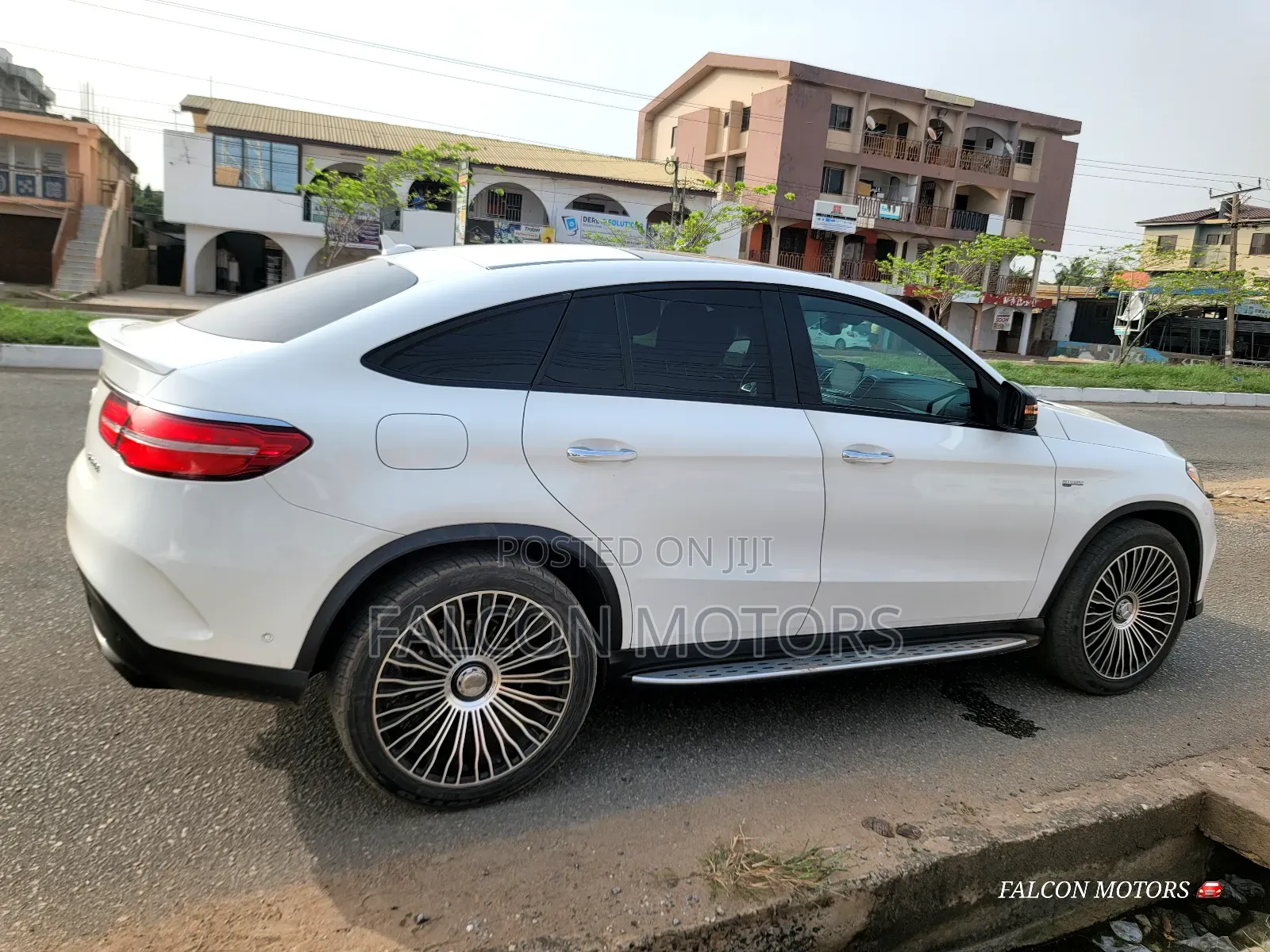 Mercedes-Benz GLE-Class AMG GLE 43 4MATIC 2019 White