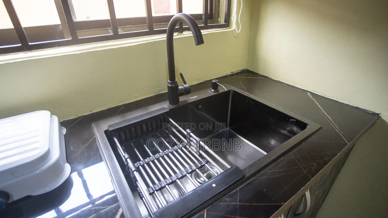 Airbnb in East Legon, Adjiriganor