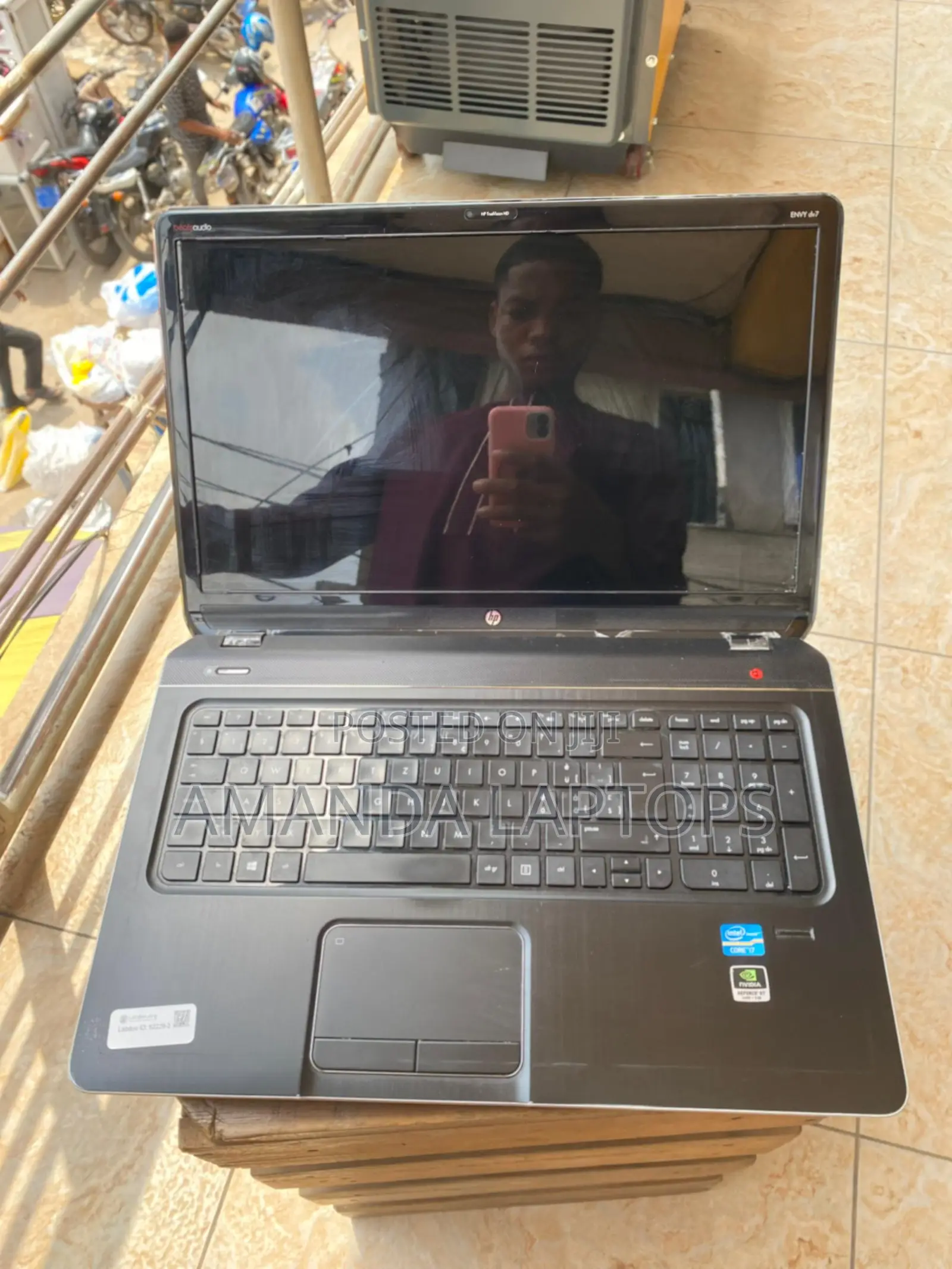 New Laptop HP Pavilion Dv7 16GB Intel Core i7 SSD 250GB