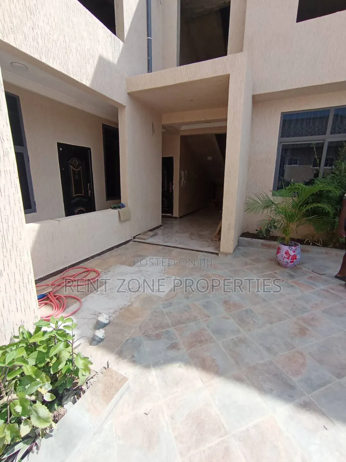 2bdrm Apartment in Ashomang Estate for rent