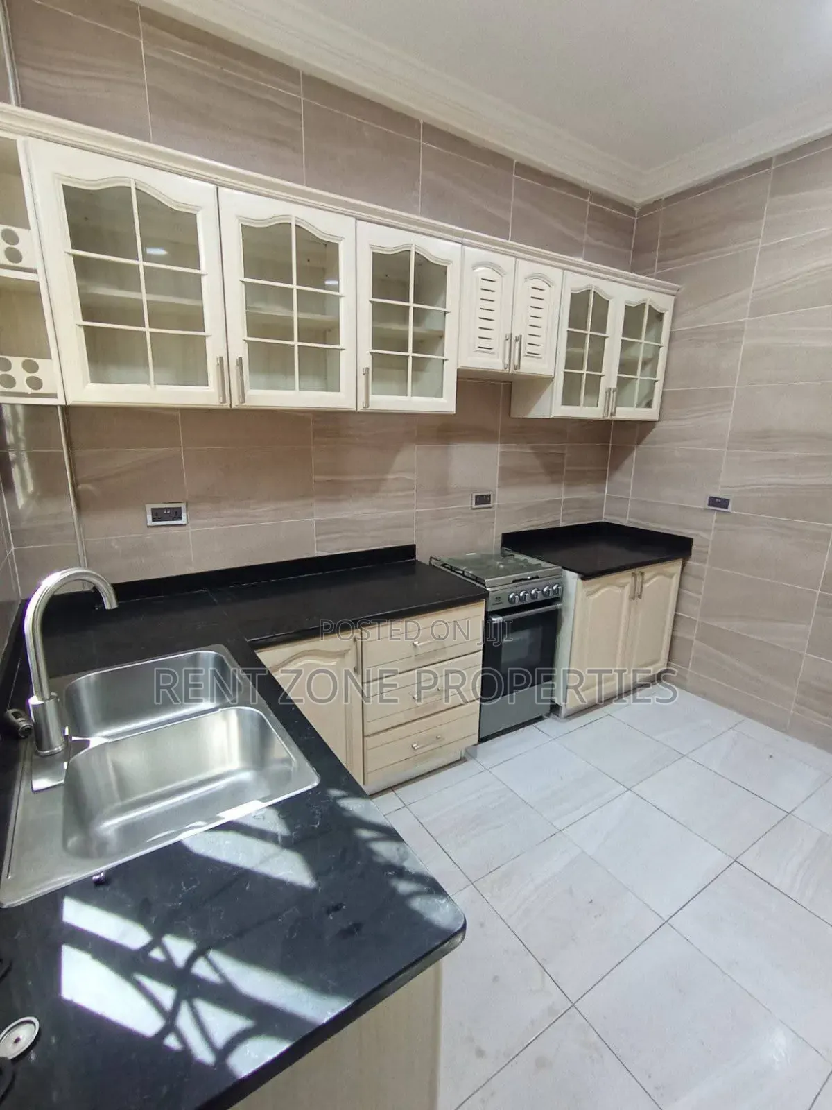 2bdrm Apartment in Ashomang Estate for rent