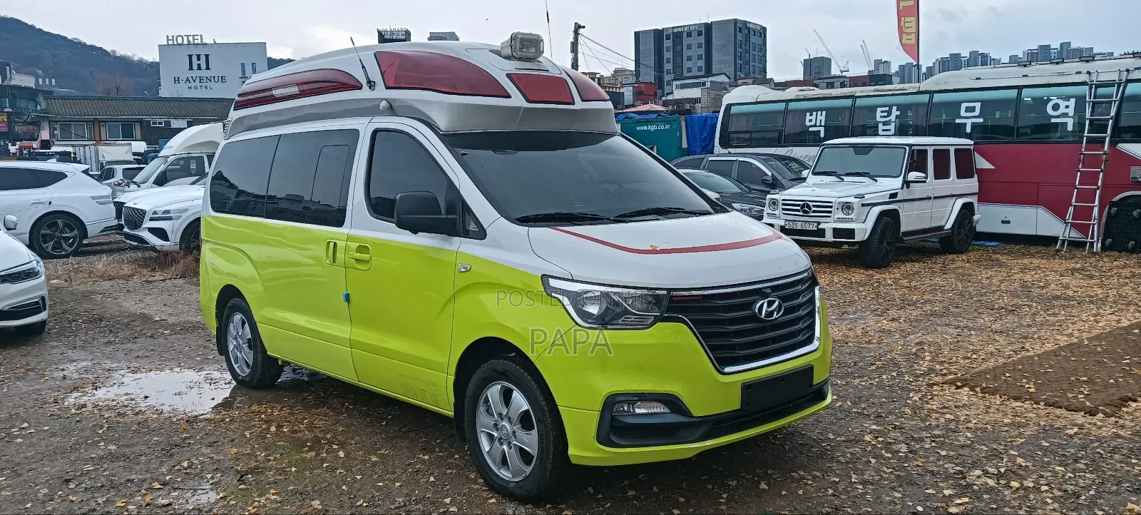Hyundai H1 2019 Green