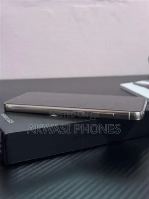 New Samsung Galaxy S23 256 GB