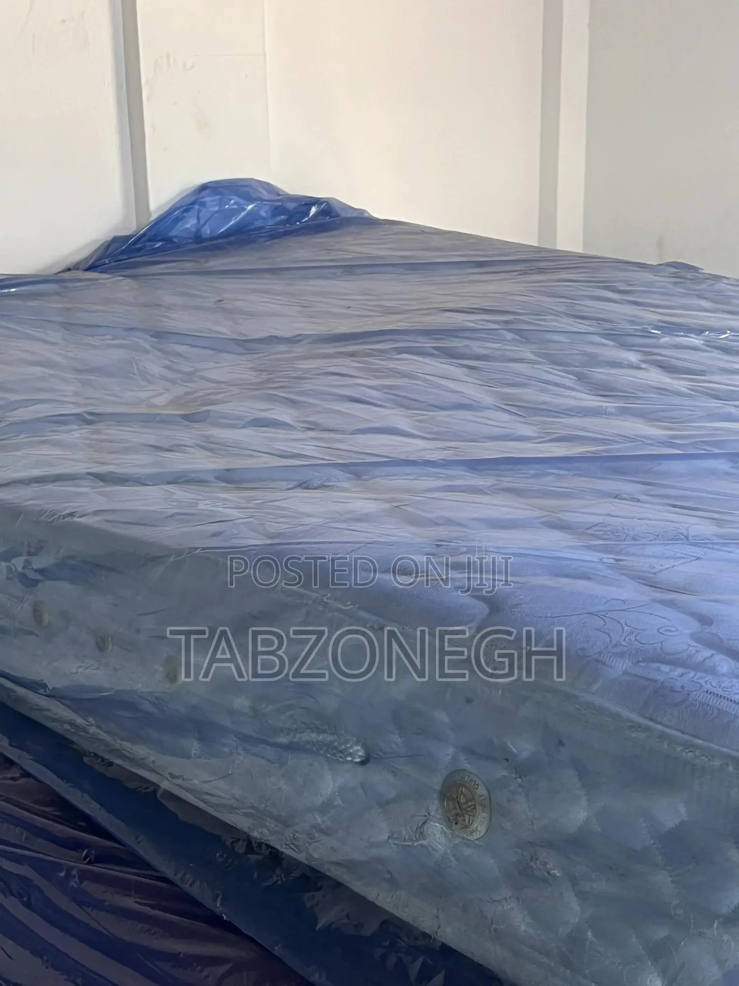 8 Inches Home Used Mattress