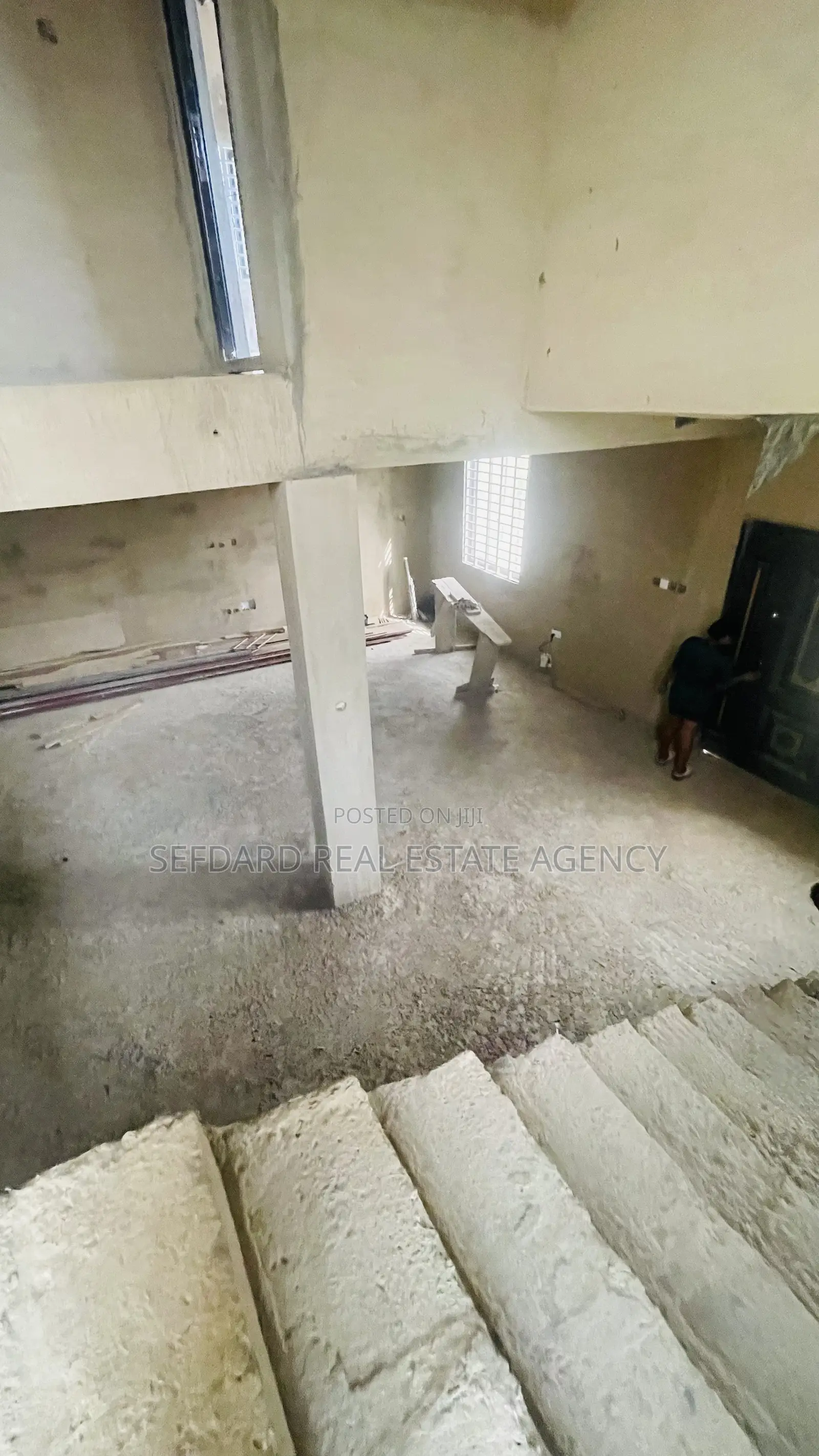 5bdrm Duplex in Pokuase for sale
