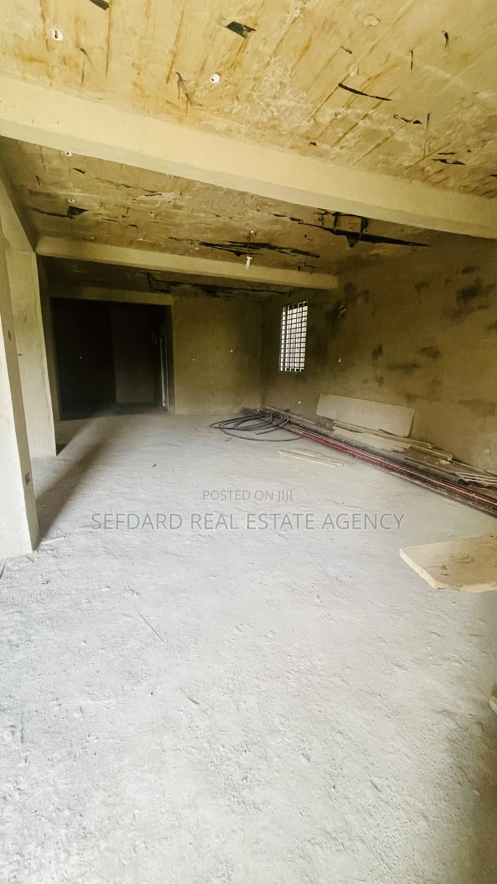 5bdrm Duplex in Pokuase for sale