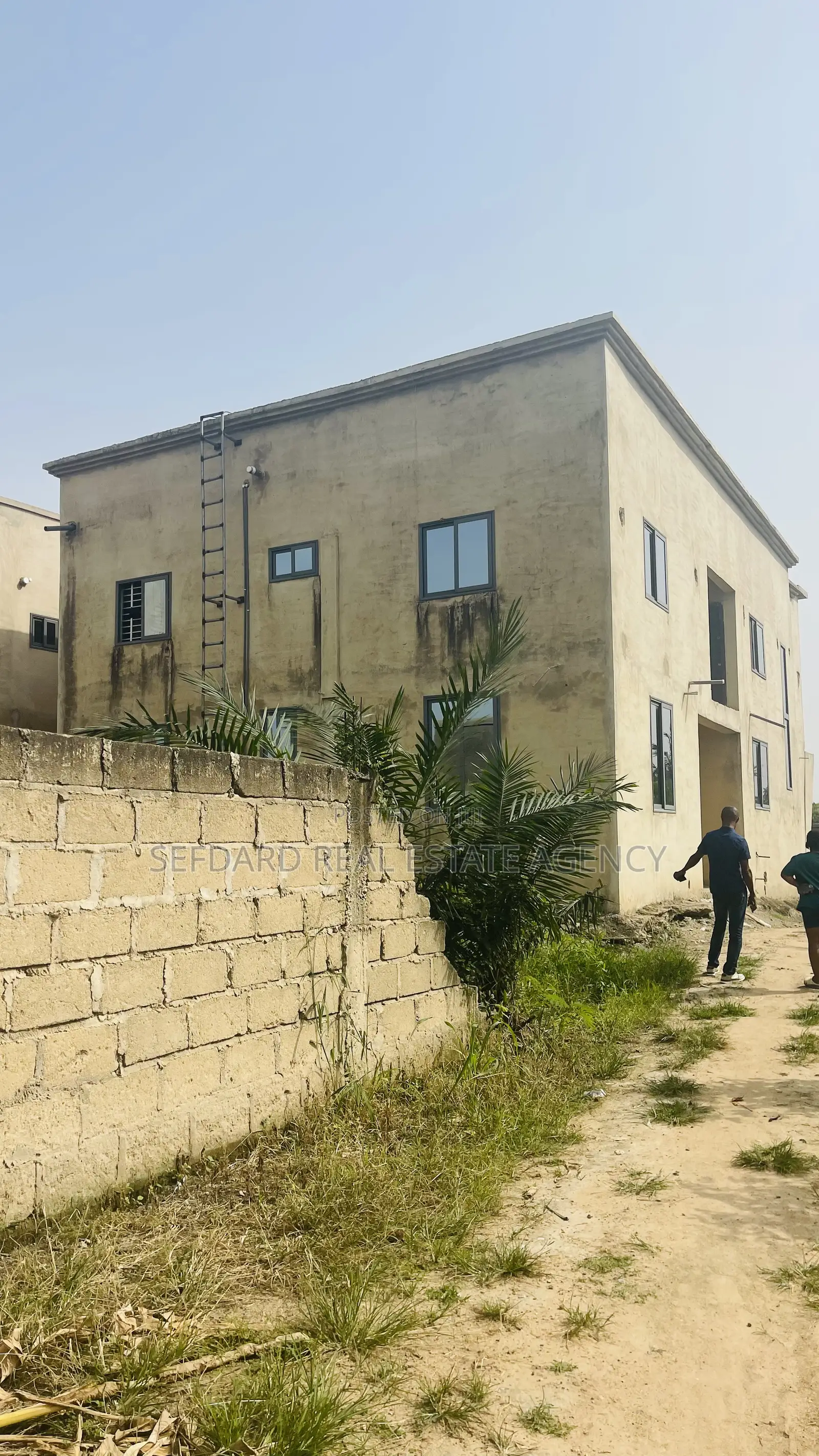 5bdrm Duplex in Pokuase for sale