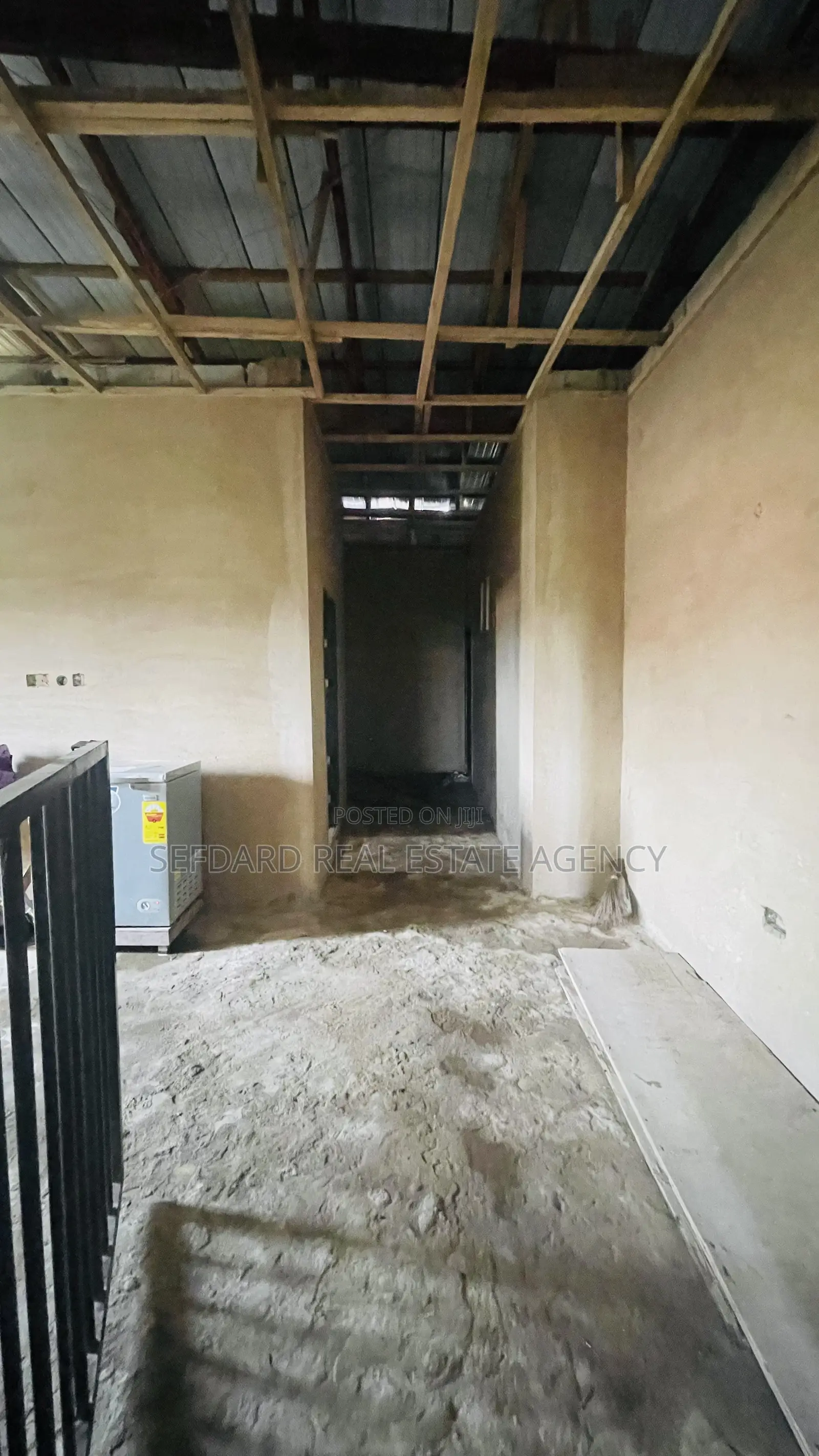 5bdrm Duplex in Pokuase for sale
