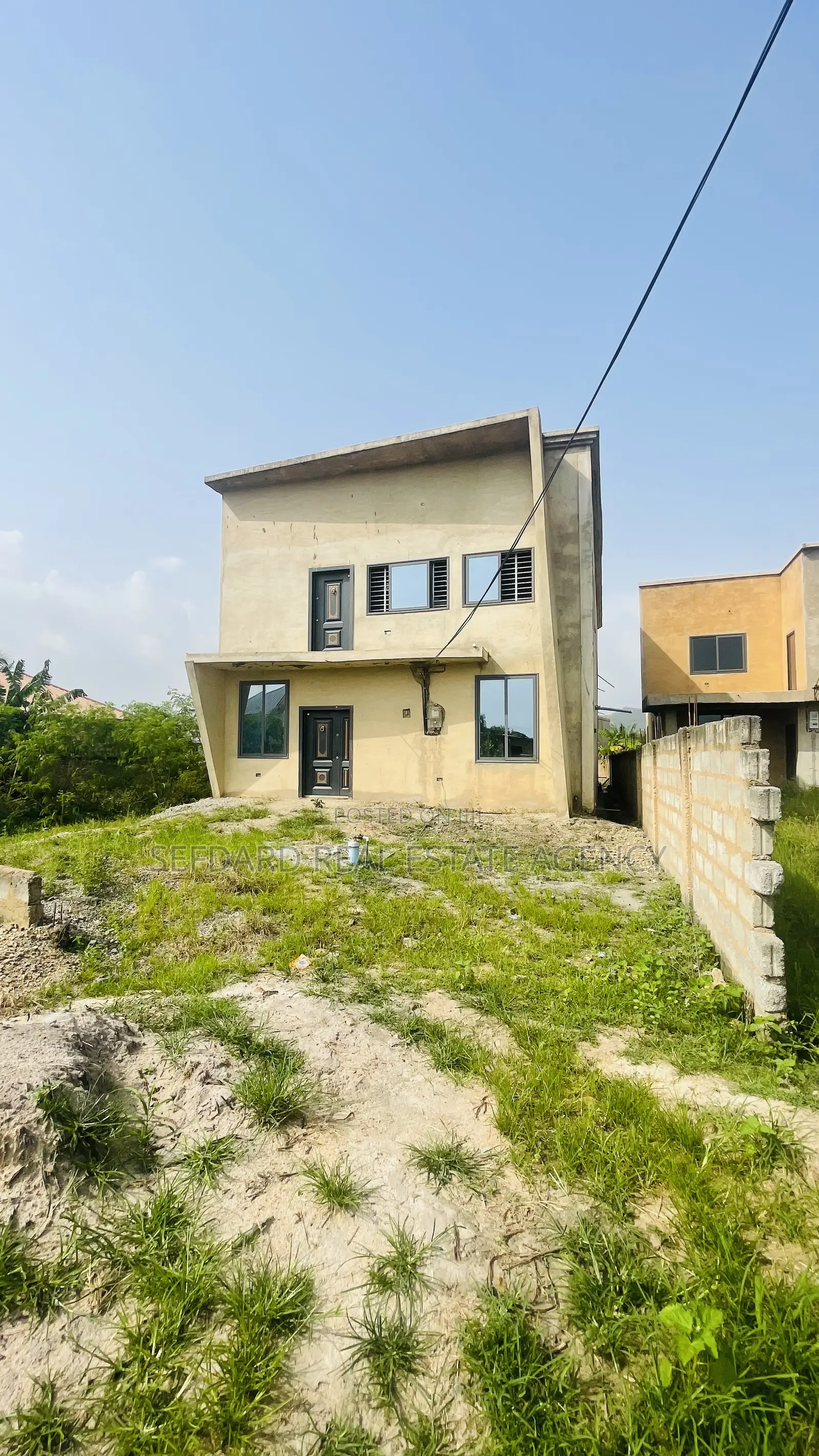 5bdrm Duplex in Pokuase for sale