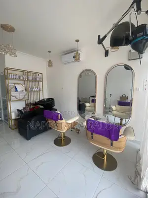 3 Yrs Experienced Natural Hairstylist/Braider Needed – Tse Addo