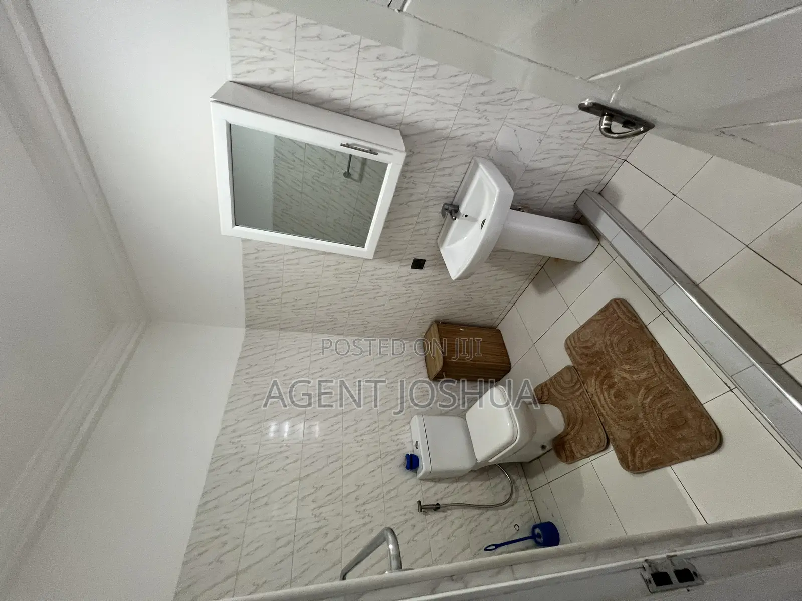 Furnished 2bdrm Apartment in Manet for rent