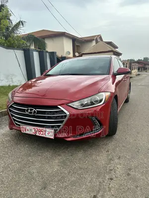 Hyundai Elantra 2018 Red