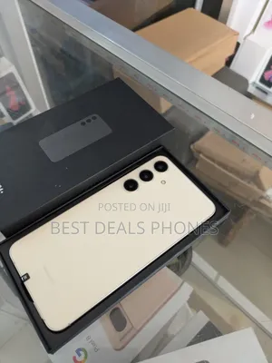 New Samsung Galaxy S24 Plus 256 GB Gold