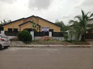 4bdrm House in Emefs Estate, Mataheko for sale
