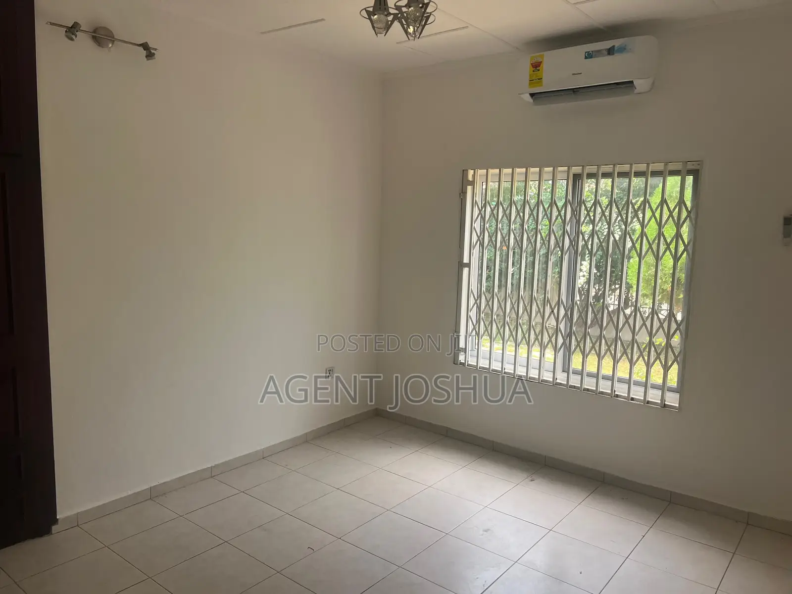 4bdrm House in Emefs Estate, Mataheko for sale