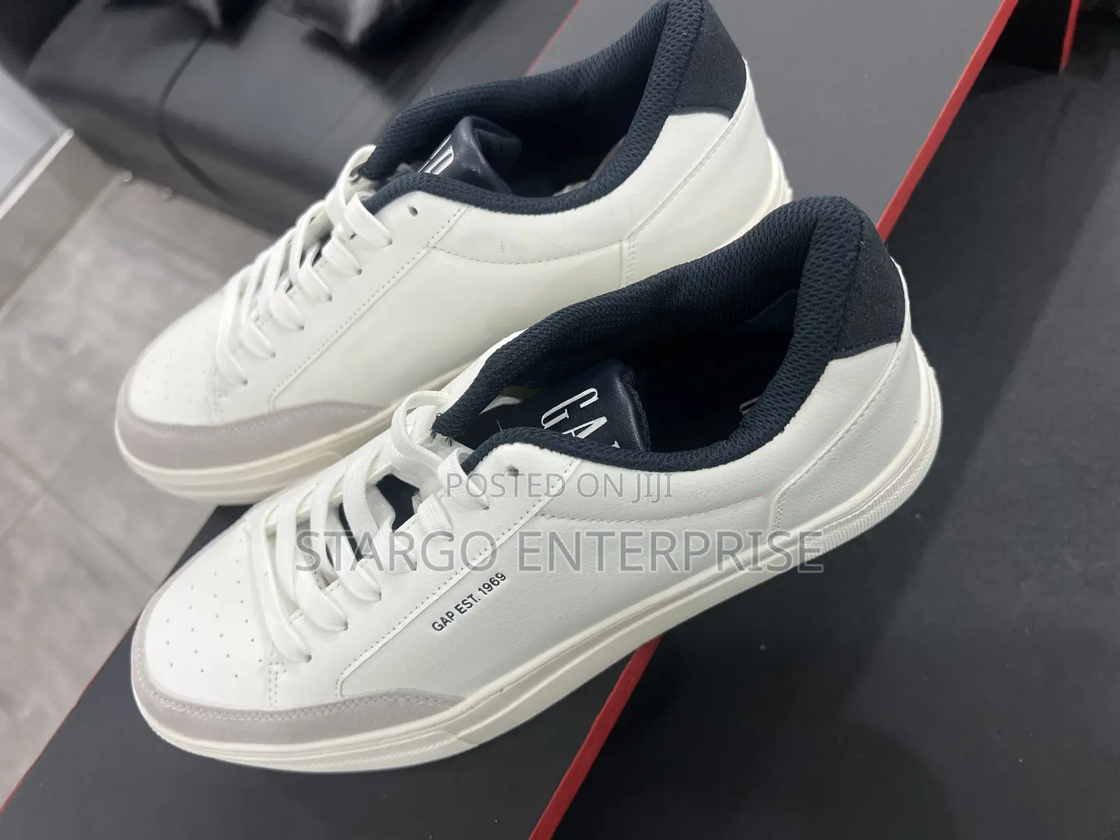Gap Sneaker