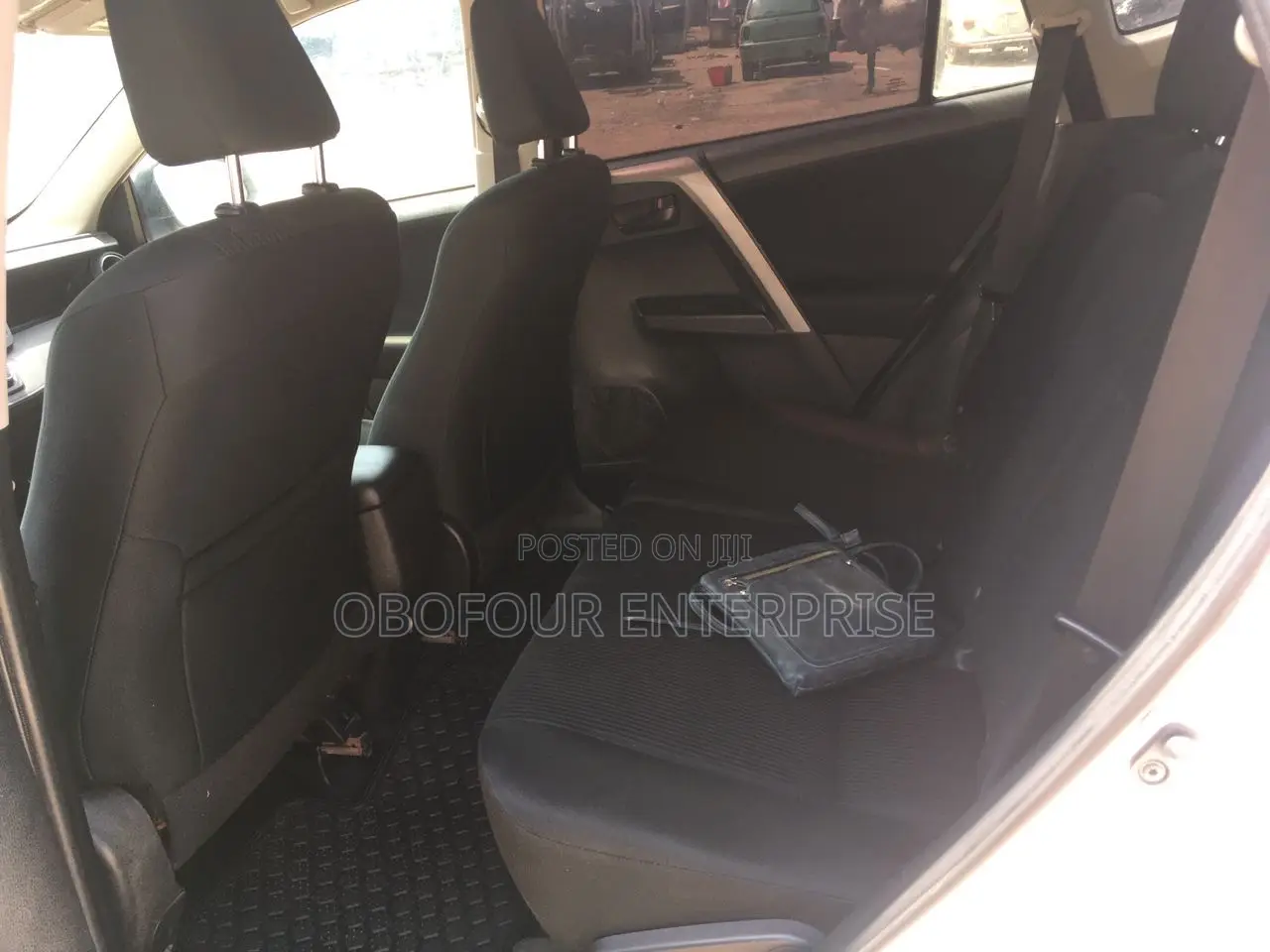 Toyota RAV4 Limited AWD (2.5L 4cyl 6A) 2017 White